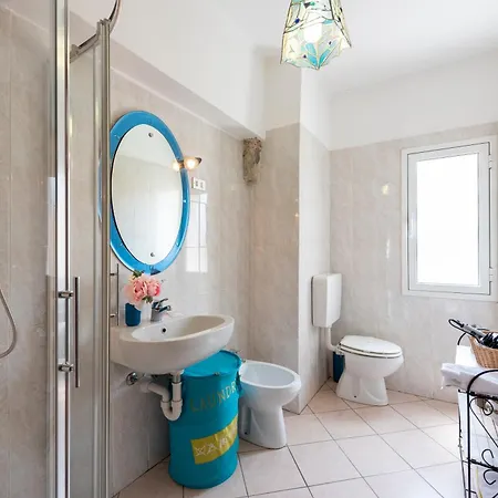 Kimera Del Parasio - Happy Apartment Imperia
