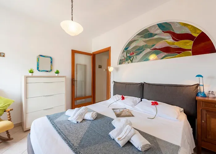 Apartment Kimera Del Parasio - Happy