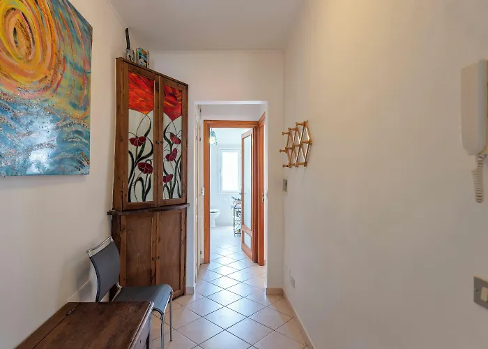 Kimera Del Parasio - Happy Apartment