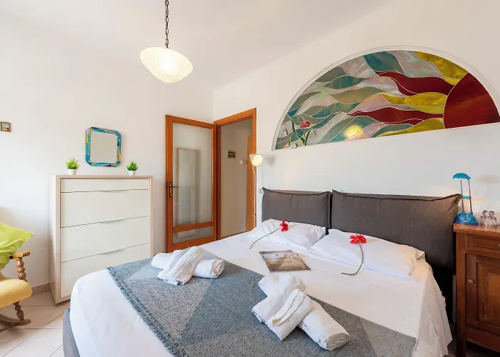 Kimera Del Parasio - Happy Apartment